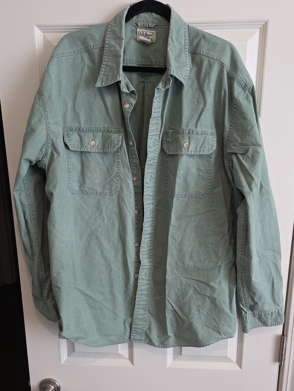 L.L. Bean Men's Light Green Cotton Shirt Jacket